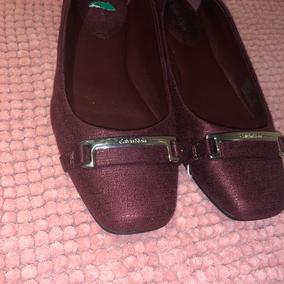 [Calvin Klein] Burgundy leather Flats. Size 7.5 - Picture 3 of 8